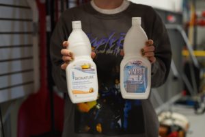 Eco-Friendly Cleaning Products vs. Traditional Cleaning Products: What Really Works?